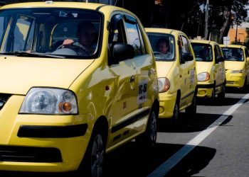AMB avanza en la evaluación de oferentes para implementar el taxímetro en Barranquilla