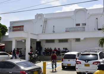 Cobradiario y mecánico saldaron cuentas a los golpes
