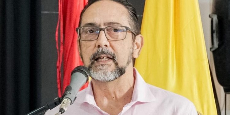 Rector Jorge Senior defiende transformación de Uniautónoma y reafirma liderazgo en proceso de estatización