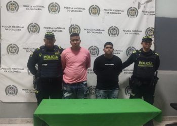 Capturan a dos hombres con granada en operativo policial en el norte de Barranquilla
