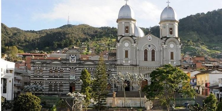 Rechazo en Antioquia por brutal agresión de un padre a su hijo en Yarumal