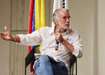 Gobernador Eduardo Verano invitó a los jóvenes a liderar el referendo para la autonomía territorial