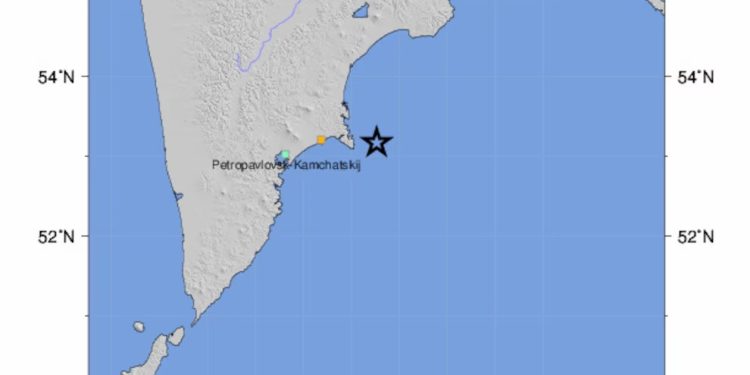 Activan alerta de tsunami para un territorio de Alaska tras un sismo de magnitud 7,8 en el extremo oriente de Rusia