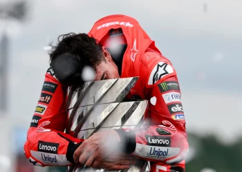 Marc Márquez logra su noveno título mundial de MotoGP en Motegi