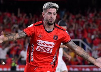 La FIFA suspende un año a Rodrigo Holgado y otros seis jugadores por falsificación documental