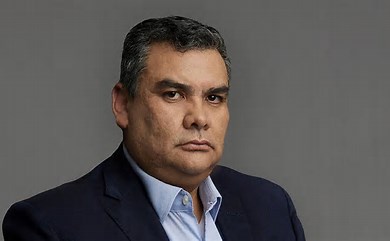 Exsecretario de la Fundación San José admite entrega irregular de títulos y niega vínculo con Juliana Guerrero