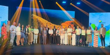 La Sostenibilidad Brilla en Colombia: Premios GEMAS 2025 Exaltan a los 14 ‘Héroes Ambientales’ del País