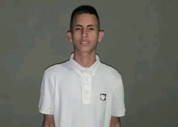 Madre vive una pesadilla: guerrilleros del ELN irrumpieron en un partido y se llevaron a su hijo en Tibú