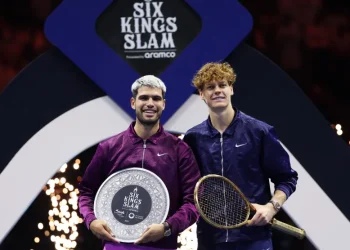 Sinner borra a Alcaraz y le devuelve el golpe en el ‘Six Kings Slam’