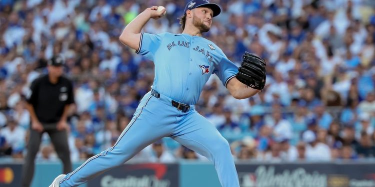 Yesavage impulsa a los Blue Jays rumbo al título