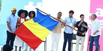 “La juventud toma la bandera para un Caribe más humano, sostenible y autónomo”: Verano entrega la máxima representación de la Región