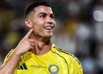 Cristiano Ronaldo hace historia: Primer futbolista milmillonario del mundo