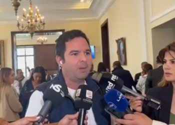 Senador Mauricio Gómez Amín alerta sobre intentos de estafa en su nombre