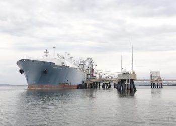 SPEC LNG restablece la operación de regasificación tras interrupción eléctrica en su terminal