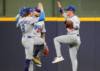 Los Marineros golpean con fuerza y los Dodgers sobreviven en la Serie de Campeonato