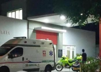 Grave accidente en la Vía Cordialidad deja una mujer muerta y dos heridos en Galapa