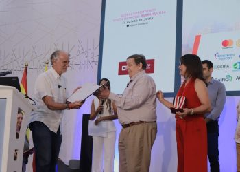 Gobernador del Atlántico exaltó la vida y gestión del empresa Fernando Pertuz Galofre