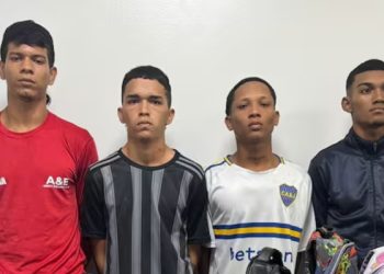 Cuatro capturados en Soledad por atracar a pasajeros de un bus; un adolescente también fue aprehendido