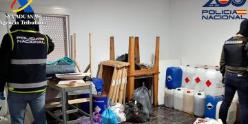 Desmantelan red que traficaba cocaína camuflada en pulpa de fruta enviada desde Colombia