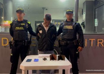 Judicializados un adulto y un menor por presunto robo a clientes de un restaurante en Cartagena