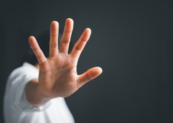 Por presunto acoso sexual a dos estudiantes, cargos a docente en Piedecuesta, Santander