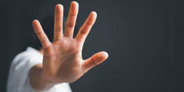 Por presunto acoso sexual a dos estudiantes, cargos a docente en Piedecuesta, Santander