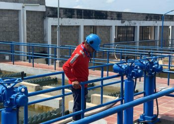 En 15 días el gobierno de Eduardo Verano garantizará que el 100 % de Burrusco tenga agua potable