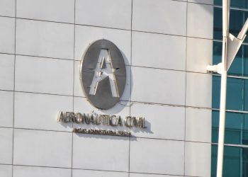 Nombran a Luis Alfonso Martínez Chimenty como nuevo director de la Aeronáutica Civil