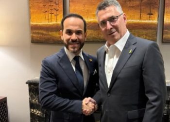 De la Espriella plantea mudar la embajada a Jerusalén tras reunión con canciller israelí