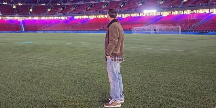 Messi vuelve al Camp Nou y emociona al barcelonismo: “Ojalá pueda regresar, y no solo para despedirme”
