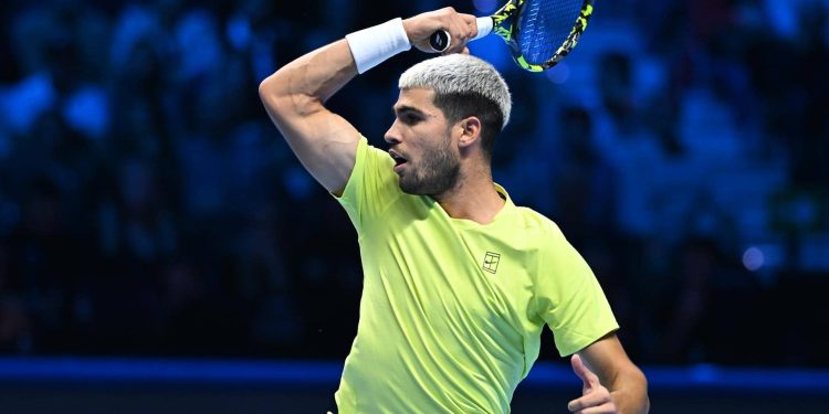 Alcaraz se baja de la Copa Davis por lesión