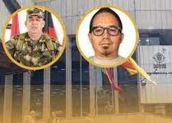 Suspensión provisional por tres meses a general del Ejército y director estratégico de inteligencia, por presuntos vínculos con miembros de disidencias de las Farc