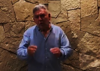 “Gobierno irresponsable y populista de cara a elecciones”: Fenalco y la Andi critican alza del salario mínimo