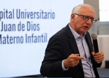 Corte Constitucional abre incidente de desacato contra el ministro de Salud por ajuste de la UPC