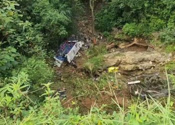 Tragedia en la vía a Segovia: regresaban de un paseo en Coveñas los jóvenes del bus accidentado