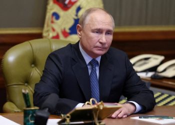 Putin propone que tener hijos “se ponga de moda” para enfrentar la crisis demográfica en Rusia