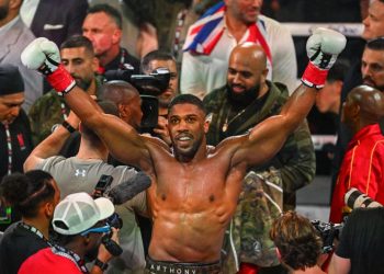 Anthony Joshua se vio involucrado en grave accidente de tránsito en Nigeria que dejó dos muertos