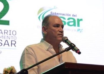 Fiscalía imputa cargos al exgobernador del Cesar, Francisco Ovalle, por irregularidades en el proyecto ‘Casa en el Aire’