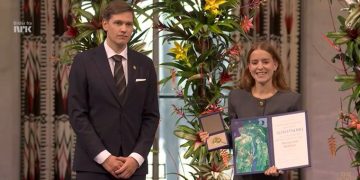 Hija de María Corina Machado recibe el Nobel de Paz en su nombre