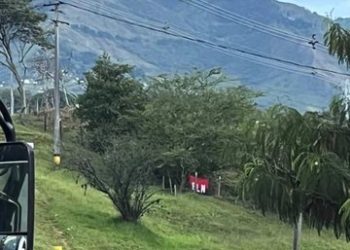 Tensión en Antioquia por acciones del ELN durante paro armado: banderas y explosivo en vías