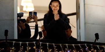 María Corina Machado sufre fractura vertebral durante su huida de Venezuela