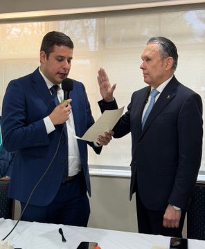 Efraín Cepeda, nuevo presidente del Partido Conservador