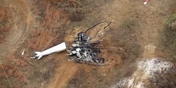 Choque de helicópteros en Nueva Jersey deja un muerto y un herido grave