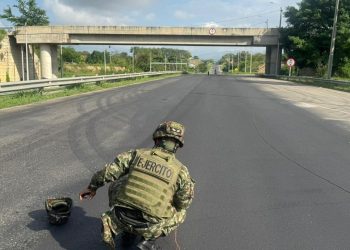 Autoridades desactivan artefacto explosivo en intercambiador vial de Aguachica