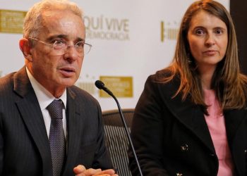 Uribe respalda públicamente a Paloma Valencia y refuerza su apuesta presidencial para 2026