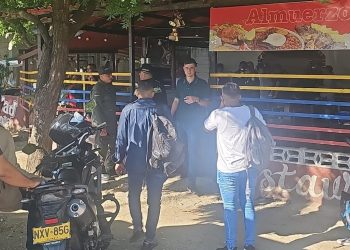 Ladrón muerto tras enfrentar a cliente en restaurante de la Vía al Mar