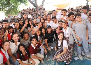 Lectura, bilingüismo e innovación: la fórmula ganadora de Barranquilla en el premio Reto Nacional por la Educación, de Colombia Líder