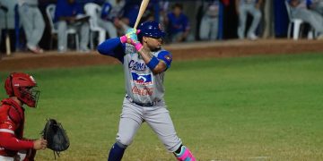 Caimanes cae pese a los jonrones de Herrera y Díaz