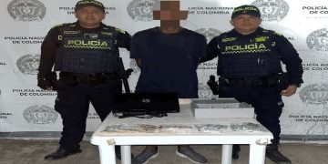 Lo sorprendieron robando en pleno local comercial: Policía lo capturó en flagrancia en Santa Marta