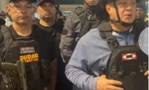 Diosdado Cabello reaparece con chaleco antibalas y la bandera de “guerra a muerte”: el mensaje político tras la captura de Nicolás Maduro